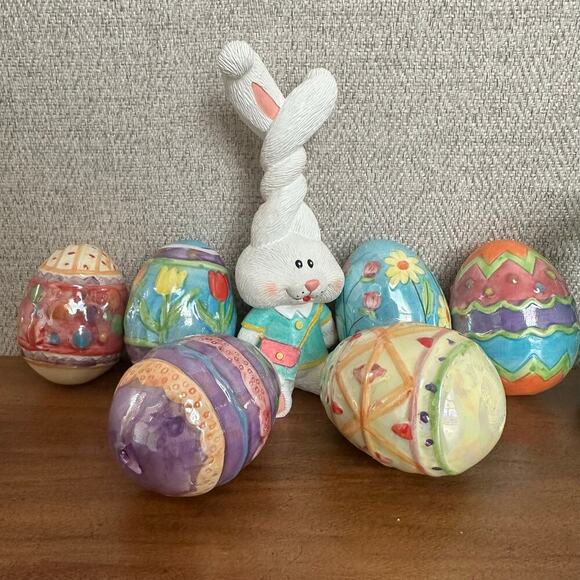 VTG Easter Bunny Figurine With Flower‎ Wire Basket And Colorful Ceramic Eggs - Picture 3 of 16